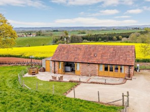 1 bedroom Houses / Villas near Bridgwater, Somerset, England