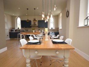 2 bedroom Houses / Villas near Alford, Lincolnshire, England