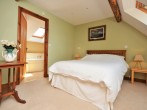Ground floor twin bedroom in the upper barn