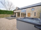2 bedroom Houses / Villas near Bath, Somerset, England