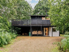 3 bedroom Chalets / Lodges near Brockenhurst, Hampshire, England