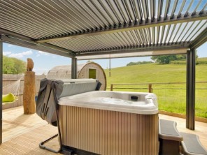 1 bedroom Chalets / Lodges near Abergavenny, South Wales, Wales