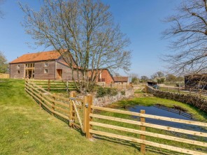 4 bedroom Cottage near Gloucester, Gloucestershire, England