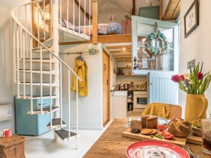 1 bedroom Houses / Villas near Bideford, Devon, England