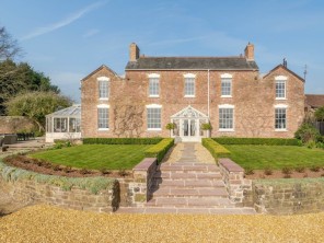 7 bedroom Houses / Villas near Lydney, Gloucestershire, England