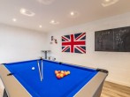 Relax in the games room with underfloor heating and wifi Relax in the games room with underfloor heating and wifi
