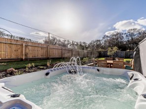 5 bedroom Houses / Villas near Telford, Shropshire, England