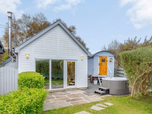 1 bedroom Chalets / Lodges near Achnasheen, Highlands, Scotland