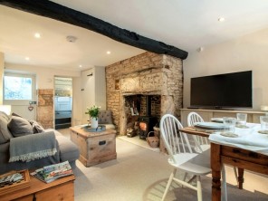 2 bedroom Cottage near Stroud, Gloucestershire, England