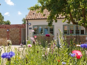 1 bedroom Houses / Villas near Dereham, Norfolk, England