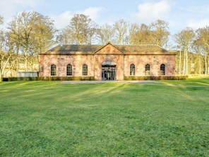 6 bedroom Houses / Villas near Laurencekirk, Aberdeenshire, Scotland