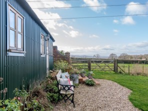 1 bedroom Chalets / Lodges near Shrewsbury, Shropshire, England