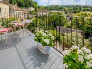 3 bedroom Houses / Villas near Stroud, Gloucestershire, England