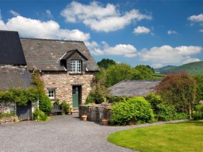 1 bedroom Houses / Villas near Brecon, Powys / Brecon Beacons, Wales