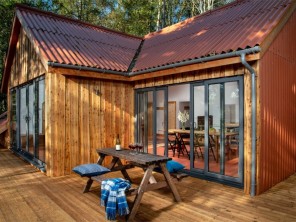 3 bedroom Chalets / Lodges near Hay On Wye, Powys / Brecon Beacons, Wales