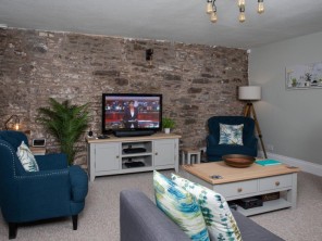 2 bedroom Houses / Villas near Brecon, Powys / Brecon Beacons, Wales