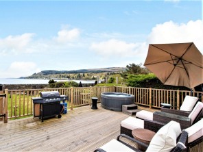 6 bedroom Houses / Villas near Dunoon, Argyll, Scotland