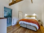 Annexe king-size (zip-and-link) bedroom with ensuite shower room