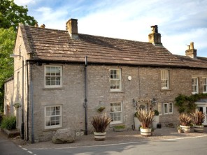 4 bedroom Houses / Villas near Leyburn, Yorkshire, England