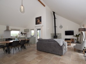 3 bedroom Chalets / Lodges near Brecon, Powys / Brecon Beacons, Wales