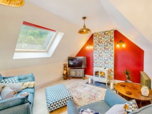 1 bedroom Houses / Villas near Stroud, Gloucestershire, England