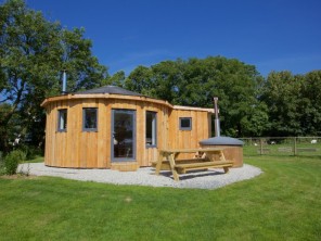 2 bedroom Cottage near Bude, Cornwall, England