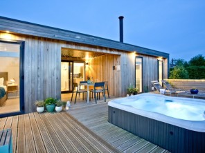 2 bedroom Cottage near Cheddar, Somerset, England