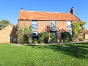 6 bedroom property near Market Rasen, Lincolnshire, England