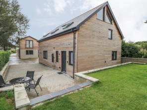 2 bedroom property near Tenby, South Wales, Wales