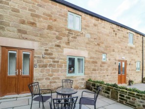 2 bedroom property near Harrogate, Yorkshire, England
