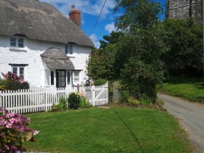 2 bedroom property near Kingsbridge, Devon, England