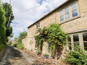 2 bedroom property near Burford, Oxfordshire, England