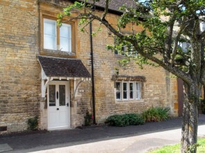 3 bedroom property near Moreton-in-Marsh, Gloucestershire, England