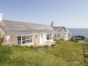 4 bedroom property near Amlwch, North Wales, Wales