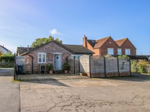 2 bedroom property near Shrewsbury, Shropshire, England