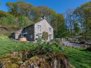 5 bedroom property near Ambleside, Cumbria & the Lake District, England