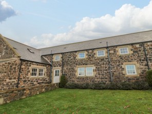 6 bedroom property near Alnwick, Northumberland, England