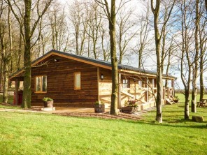 2 bedroom property near Welshpool, Powys / Brecon Beacons, Wales