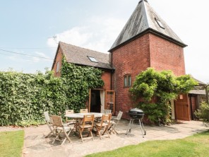 4 bedroom property near Tenbury Wells, Worcestershire, England