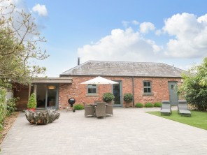 2 bedroom property near Ashbourne, Staffordshire, England