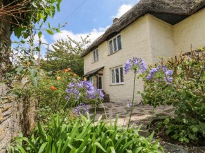 4 bedroom property near Brixham, Devon, England