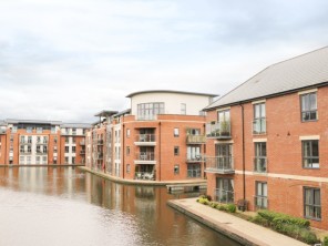 2 bedroom property near Stourport-on-Severn, Worcestershire, England