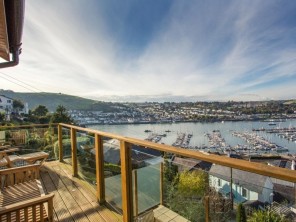 4 bedroom property near DARTMOUTH, Devon, England