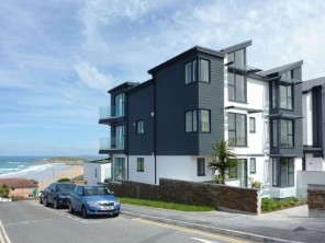 2 bedroom property near Newquay, Cornwall, England
