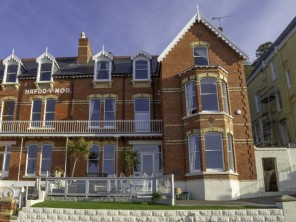 8 bedroom property near Llandudno, North Wales, Wales