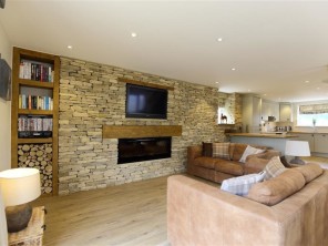 2 bedroom property near WITNEY, Oxfordshire, England