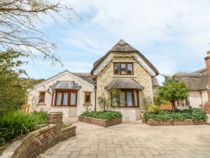 4 bedroom property near Shanklin, Isle of Wight, England