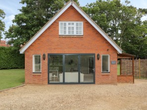 2 bedroom property near Wallingford, Oxfordshire, England