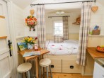 Shepherds Hut - The Hurdle #6 Shepherds Hut - The Hurdle #6