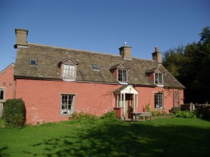 7 Bedroom House on a Farm near Hay on Wye, Herefordshire, England